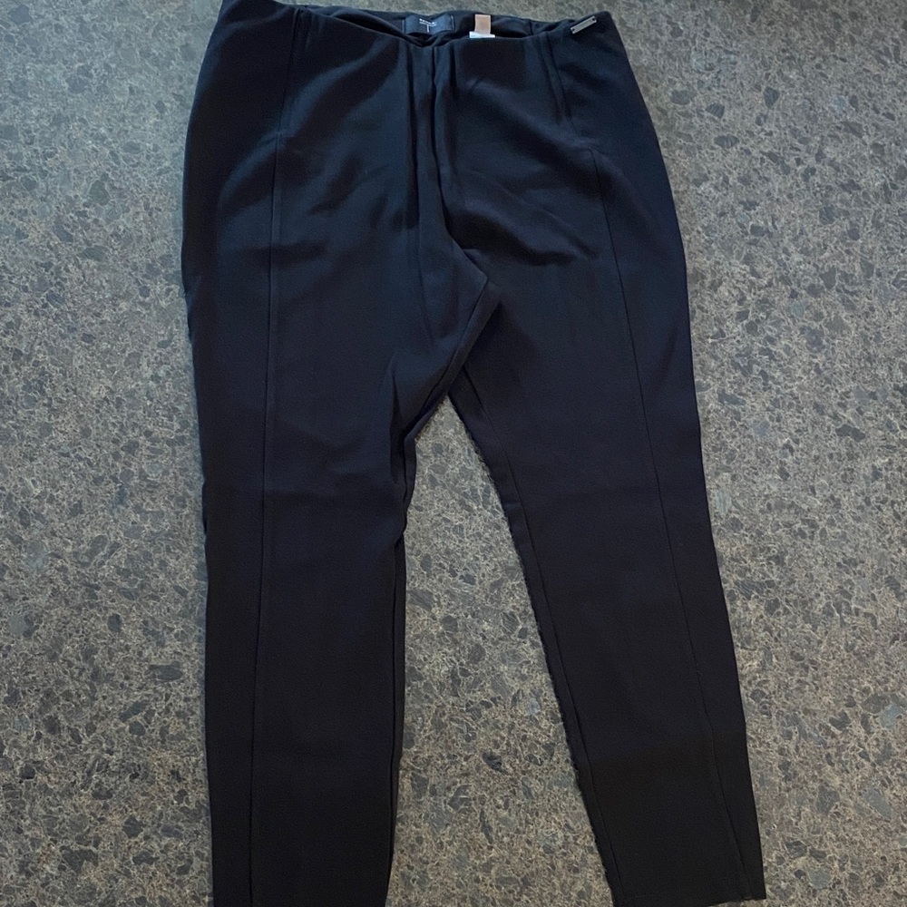 Tahari Women's Black Dress Pants Size Large